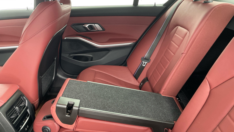 BMW 3 Series 320i M Sport 4dr Step Auto [Pro Pack] Petrol Saloon